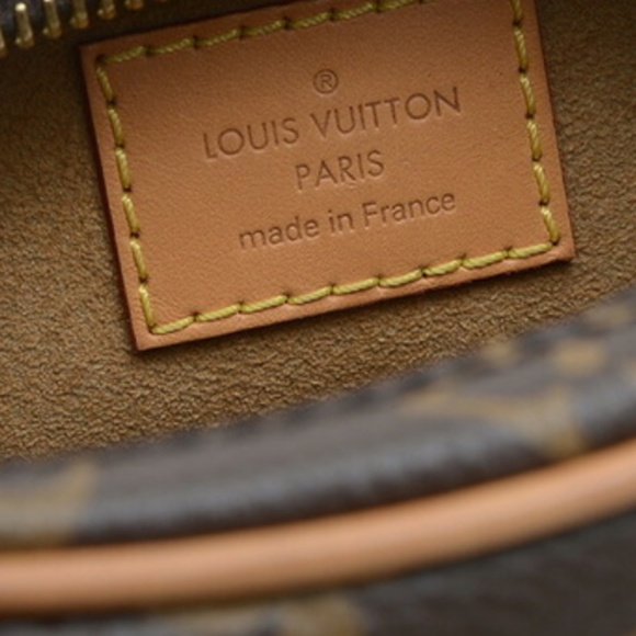 Louis Vuitton NWTB Monogram Loop Bag - Picture 4 of 4